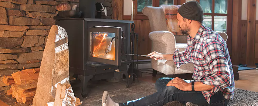 Fireplace Chimney Maintenance in Tillmans Corner, Alabama